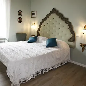 juliets-nest.hotelinveneto.com/